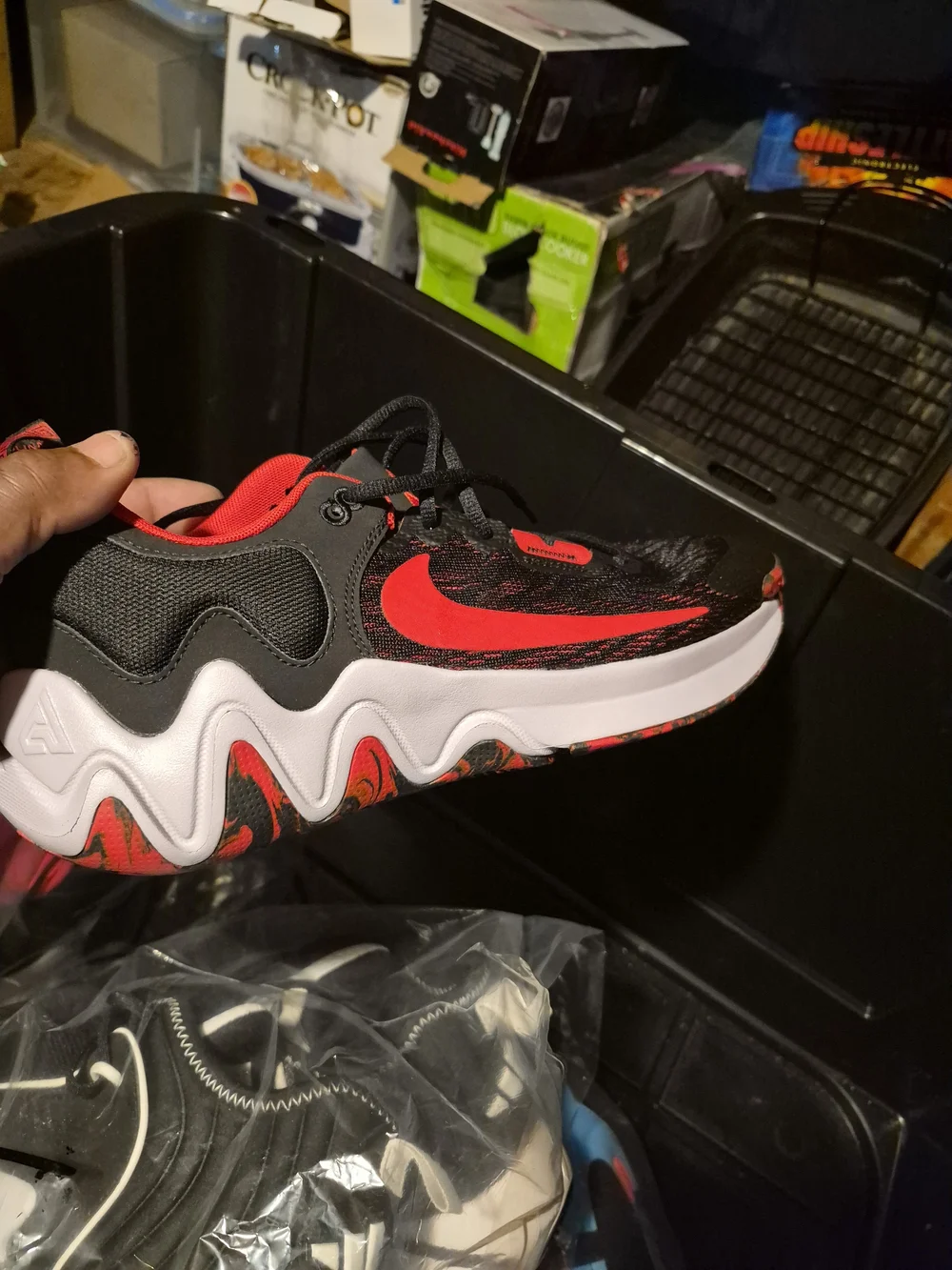 Nike Men’s Black and Red Wave-Edge Athletic Sneakers